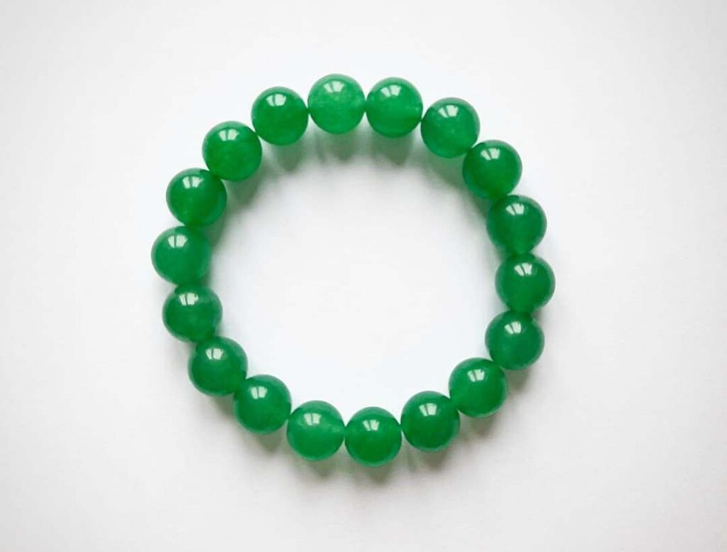 Браслет з нефрита