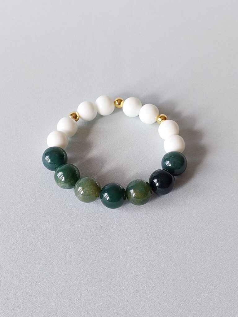 Браслет з білого та мохового агату