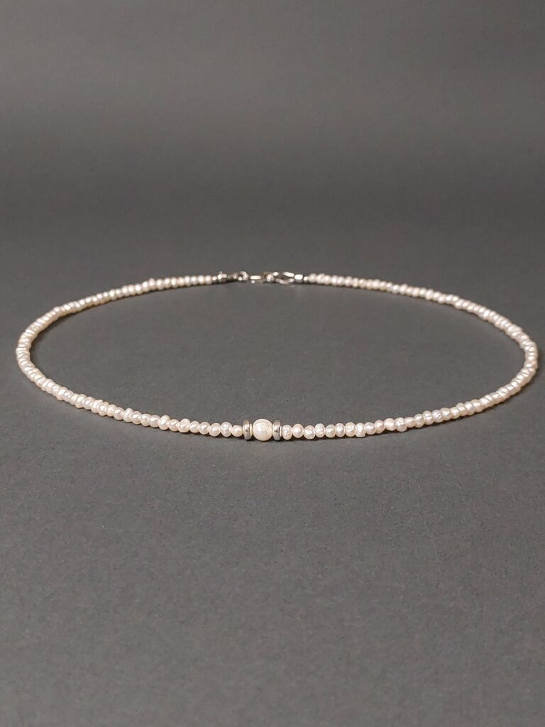 Чокер з натуральних перлин та гематиту