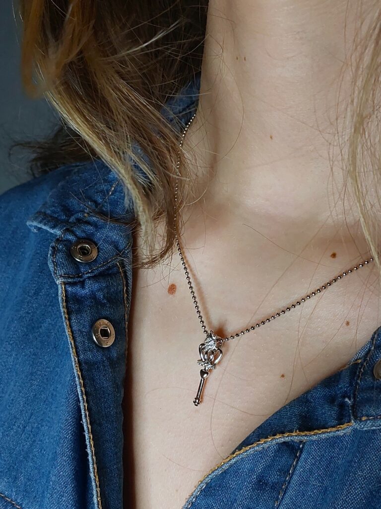 Кольє зі скипетром “Королівське кольє”